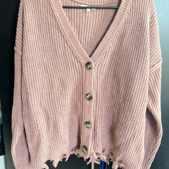 Distressed pink plus size cardigan - Picture 3 of 6